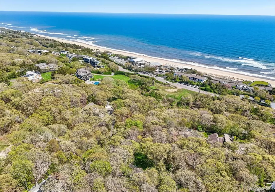 15 Elm Lane, East Hampton, NY, 2 Bedrooms Bedrooms, 10 Rooms Rooms,2 BathroomsBathrooms,Residential,For Rent,Elm,0,1036630 15 Elm Lane, East Hampton, NY, 2 Bedrooms Bedrooms, 10 Rooms Rooms,2 BathroomsBathrooms,Residential,For Rent,Elm,0,1036630