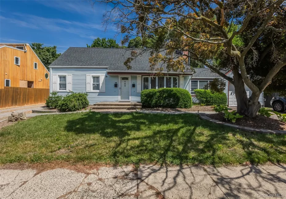 306 5th Avenue, Huntington, NY, 1 Bedroom Bedrooms, 2 Rooms Rooms,1 BathroomBathrooms,Residential Lease,For Rent,5th,0,1016874 306 5th Avenue, Huntington, NY, 1 Bedroom Bedrooms, 2 Rooms Rooms,1 BathroomBathrooms,Residential Lease,For Rent,5th,0,1016874