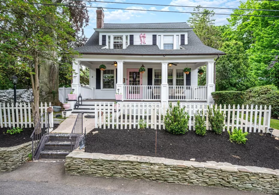6 New York Avenue, Brookhaven, NY, 4 Bedrooms Bedrooms, 8 Rooms Rooms,2 BathroomsBathrooms,Residential,For Rent,New York,0,1037806 6 New York Avenue, Brookhaven, NY, 4 Bedrooms Bedrooms, 8 Rooms Rooms,2 BathroomsBathrooms,Residential,For Rent,New York,0,1037806