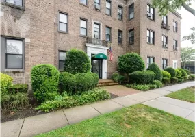222 Seventh Street, Hempstead, NY, 1 Bedroom Bedrooms, 3 Rooms Rooms,1 BathroomBathrooms,Residential Lease,For Rent,Seventh,0,1037516 222 Seventh Street, Hempstead, NY, 1 Bedroom Bedrooms, 3 Rooms Rooms,1 BathroomBathrooms,Residential Lease,For Rent,Seventh,0,1037516