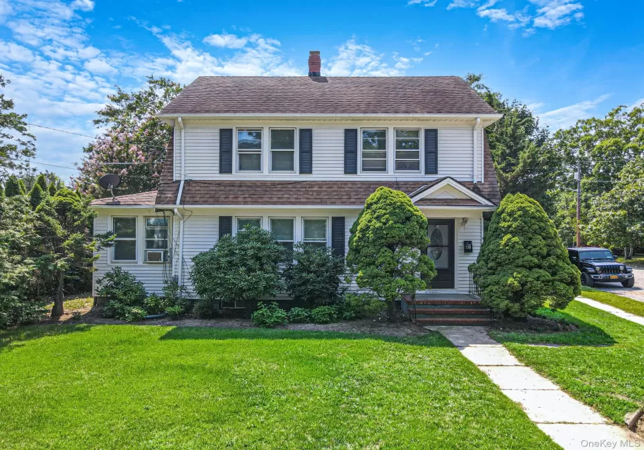 41 Prospect Place, Riverhead, NY, 4 Bedrooms Bedrooms, 10 Rooms Rooms,2 BathroomsBathrooms,Residential,For Rent,Prospect,0,1037571 41 Prospect Place, Riverhead, NY, 4 Bedrooms Bedrooms, 10 Rooms Rooms,2 BathroomsBathrooms,Residential,For Rent,Prospect,0,1037571