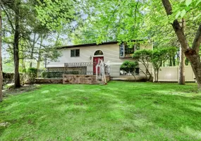 15 Balmoral Drive, Ramapo, NY, 4 Bedrooms Bedrooms, 8 Rooms Rooms,2 BathroomsBathrooms,Residential,For Rent,Balmoral,0,1037306 15 Balmoral Drive, Ramapo, NY, 4 Bedrooms Bedrooms, 8 Rooms Rooms,2 BathroomsBathrooms,Residential,For Rent,Balmoral,0,1037306