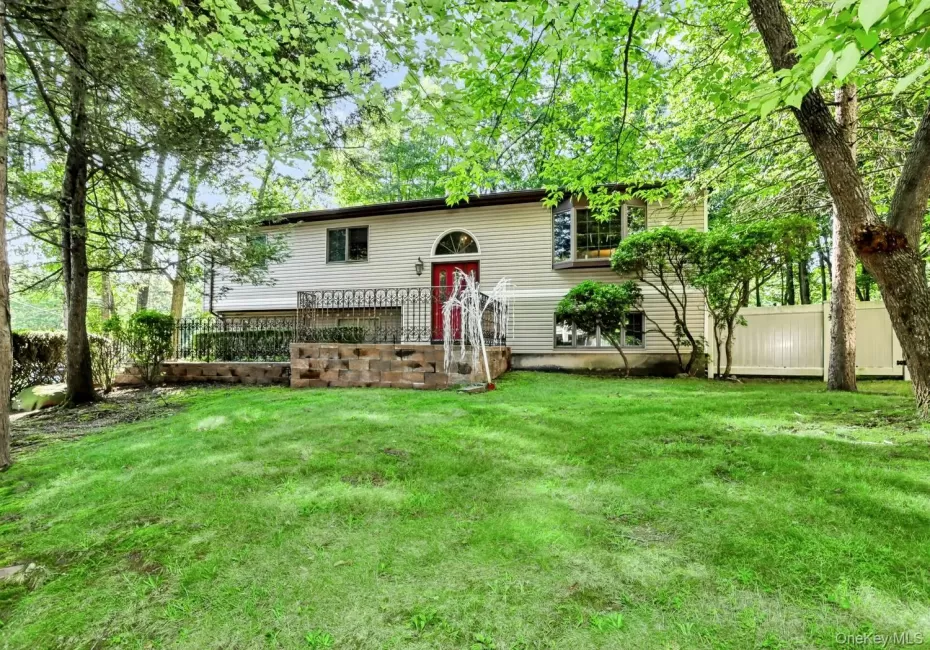 15 Balmoral Drive, Ramapo, NY, 4 Bedrooms Bedrooms, 8 Rooms Rooms,2 BathroomsBathrooms,Residential,For Rent,Balmoral,0,1037306 15 Balmoral Drive, Ramapo, NY, 4 Bedrooms Bedrooms, 8 Rooms Rooms,2 BathroomsBathrooms,Residential,For Rent,Balmoral,0,1037306