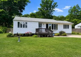 1612 Gardiner Drive, Islip, NY, 3 Bedrooms Bedrooms, 5 Rooms Rooms,2 BathroomsBathrooms,Residential,For Rent,Gardiner,0,1037951 1612 Gardiner Drive, Islip, NY, 3 Bedrooms Bedrooms, 5 Rooms Rooms,2 BathroomsBathrooms,Residential,For Rent,Gardiner,0,1037951