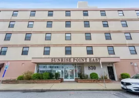 830 Shore, Long Beach, NY, 1 Bedroom Bedrooms, 4 Rooms Rooms,1 BathroomBathrooms,Residential Lease,For Rent,Shore,0,1037922 830 Shore, Long Beach, NY, 1 Bedroom Bedrooms, 4 Rooms Rooms,1 BathroomBathrooms,Residential Lease,For Rent,Shore,0,1037922