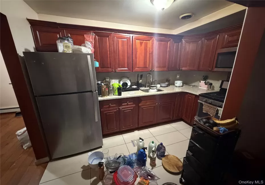 16870 93rd Avenue, New York, NY, 4 Bedrooms Bedrooms, 8 Rooms Rooms,2 BathroomsBathrooms,Residential Lease,For Rent,93rd,0,1037770 16870 93rd Avenue, New York, NY, 4 Bedrooms Bedrooms, 8 Rooms Rooms,2 BathroomsBathrooms,Residential Lease,For Rent,93rd,0,1037770