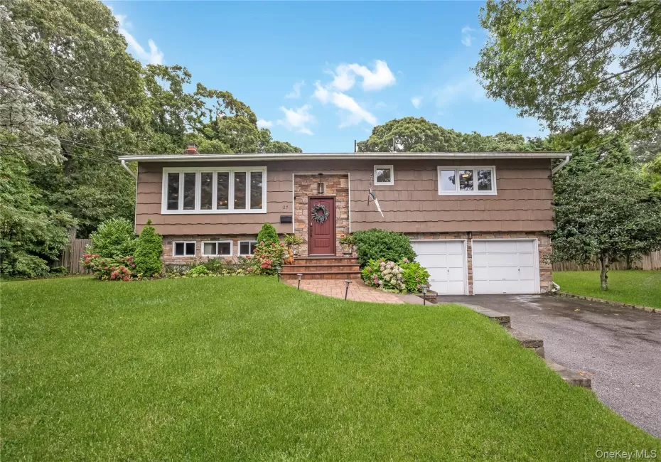 27 Baywood Lane, Islip, NY, 4 Bedrooms Bedrooms, 9 Rooms Rooms,2 BathroomsBathrooms,Residential,For Rent,Baywood,0,1036830 27 Baywood Lane, Islip, NY, 4 Bedrooms Bedrooms, 9 Rooms Rooms,2 BathroomsBathrooms,Residential,For Rent,Baywood,0,1036830