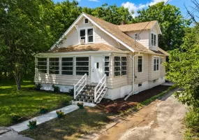 156 Bridge Street, Catskill, NY, 5 Bedrooms Bedrooms, 5 Rooms Rooms,1 BathroomBathrooms,Residential,For Rent,Bridge,0,1037939 156 Bridge Street, Catskill, NY, 5 Bedrooms Bedrooms, 5 Rooms Rooms,1 BathroomBathrooms,Residential,For Rent,Bridge,0,1037939