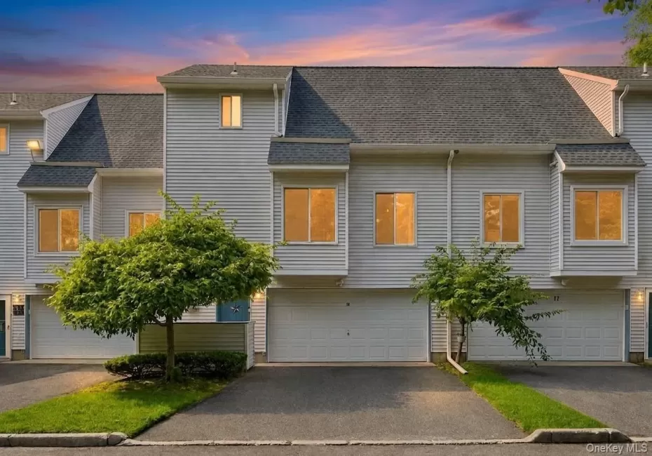 3518 Gibbs Road, Brookhaven, NY, 2 Bedrooms Bedrooms, 6 Rooms Rooms,1 BathroomBathrooms,Residential,For Rent,Gibbs,0,1037405 3518 Gibbs Road, Brookhaven, NY, 2 Bedrooms Bedrooms, 6 Rooms Rooms,1 BathroomBathrooms,Residential,For Rent,Gibbs,0,1037405