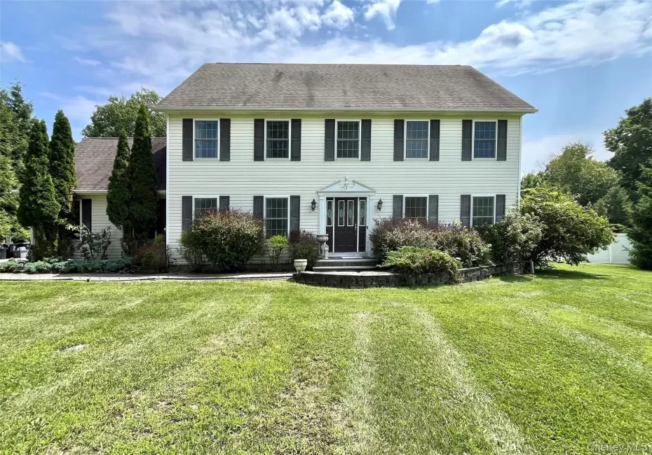 7 Frances Lane, Monroe, NY, 4 Bedrooms Bedrooms, 11 Rooms Rooms,2 BathroomsBathrooms,Residential,For Rent,Frances,0,1037697 7 Frances Lane, Monroe, NY, 4 Bedrooms Bedrooms, 11 Rooms Rooms,2 BathroomsBathrooms,Residential,For Rent,Frances,0,1037697