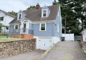 24222 54th Avenue, New York, NY, 4 Bedrooms Bedrooms, 9 Rooms Rooms,3 BathroomsBathrooms,Residential,For Rent,54th,0,1037853 24222 54th Avenue, New York, NY, 4 Bedrooms Bedrooms, 9 Rooms Rooms,3 BathroomsBathrooms,Residential,For Rent,54th,0,1037853
