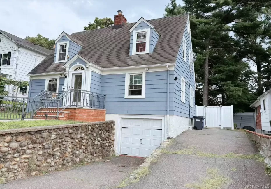 24222 54th Avenue, New York, NY, 4 Bedrooms Bedrooms, 9 Rooms Rooms,3 BathroomsBathrooms,Residential,For Rent,54th,0,1037853 24222 54th Avenue, New York, NY, 4 Bedrooms Bedrooms, 9 Rooms Rooms,3 BathroomsBathrooms,Residential,For Rent,54th,0,1037853