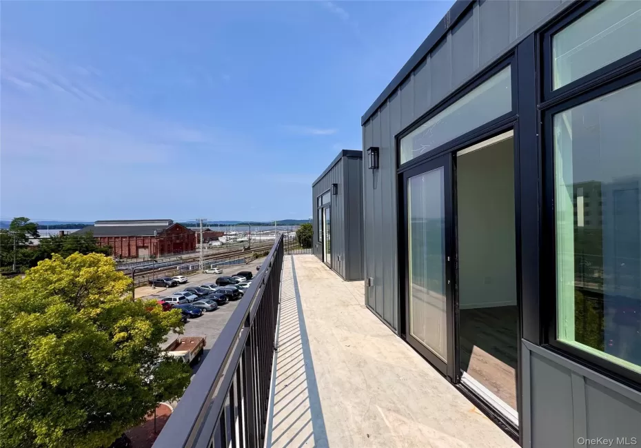 Hudson River views! Hudson River views!