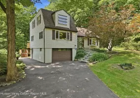 307 Old Kingston Road, New Paltz, NY, 4 Bedrooms Bedrooms, 9 Rooms Rooms,2 BathroomsBathrooms,Residential,For Rent,Old Kingston,0,1038082 307 Old Kingston Road, New Paltz, NY, 4 Bedrooms Bedrooms, 9 Rooms Rooms,2 BathroomsBathrooms,Residential,For Rent,Old Kingston,0,1038082