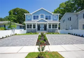 42 Linwood Road, North Hempstead, NY, 3 Bedrooms Bedrooms, 9 Rooms Rooms,3 BathroomsBathrooms,Residential Lease,For Rent,Linwood,0,1037923 42 Linwood Road, North Hempstead, NY, 3 Bedrooms Bedrooms, 9 Rooms Rooms,3 BathroomsBathrooms,Residential Lease,For Rent,Linwood,0,1037923