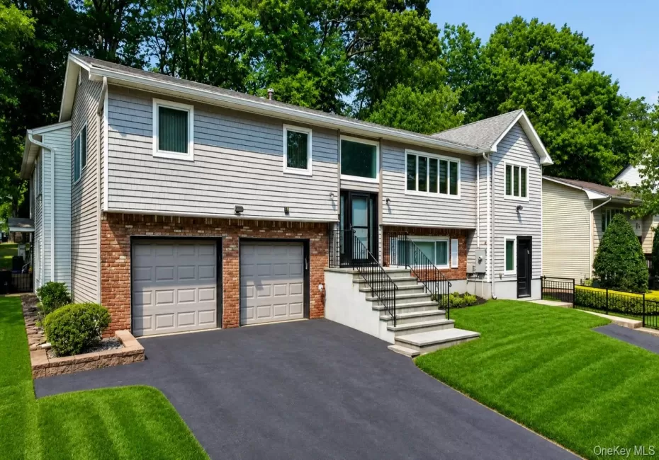 10 Sam Law Drive, Ramapo, NY, 10 Bedrooms Bedrooms, 16 Rooms Rooms,6 BathroomsBathrooms,Residential,For Rent,Sam Law,0,1035373 10 Sam Law Drive, Ramapo, NY, 10 Bedrooms Bedrooms, 16 Rooms Rooms,6 BathroomsBathrooms,Residential,For Rent,Sam Law,0,1035373