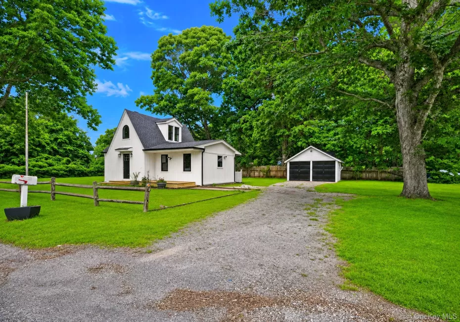 137 Elder Drive, Brookhaven, NY, 2 Bedrooms Bedrooms, 8 Rooms Rooms,2 BathroomsBathrooms,Residential,For Rent,Elder,0,1038016 137 Elder Drive, Brookhaven, NY, 2 Bedrooms Bedrooms, 8 Rooms Rooms,2 BathroomsBathrooms,Residential,For Rent,Elder,0,1038016