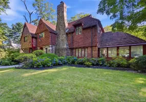 60 Wensley Drive, North Hempstead, NY, 5 Bedrooms Bedrooms, 11 Rooms Rooms,4 BathroomsBathrooms,Residential,For Rent,Wensley,0,1038087 60 Wensley Drive, North Hempstead, NY, 5 Bedrooms Bedrooms, 11 Rooms Rooms,4 BathroomsBathrooms,Residential,For Rent,Wensley,0,1038087