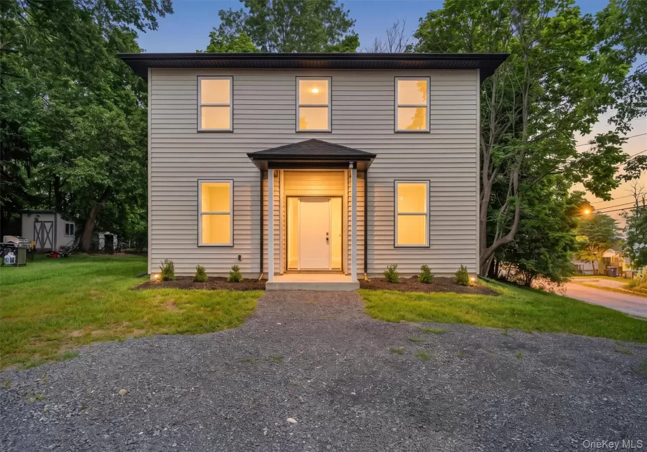 1 Hulse Street, Wallkill, NY, 4 Bedrooms Bedrooms, 7 Rooms Rooms,2 BathroomsBathrooms,Residential,For Rent,Hulse,0,1037204 1 Hulse Street, Wallkill, NY, 4 Bedrooms Bedrooms, 7 Rooms Rooms,2 BathroomsBathrooms,Residential,For Rent,Hulse,0,1037204