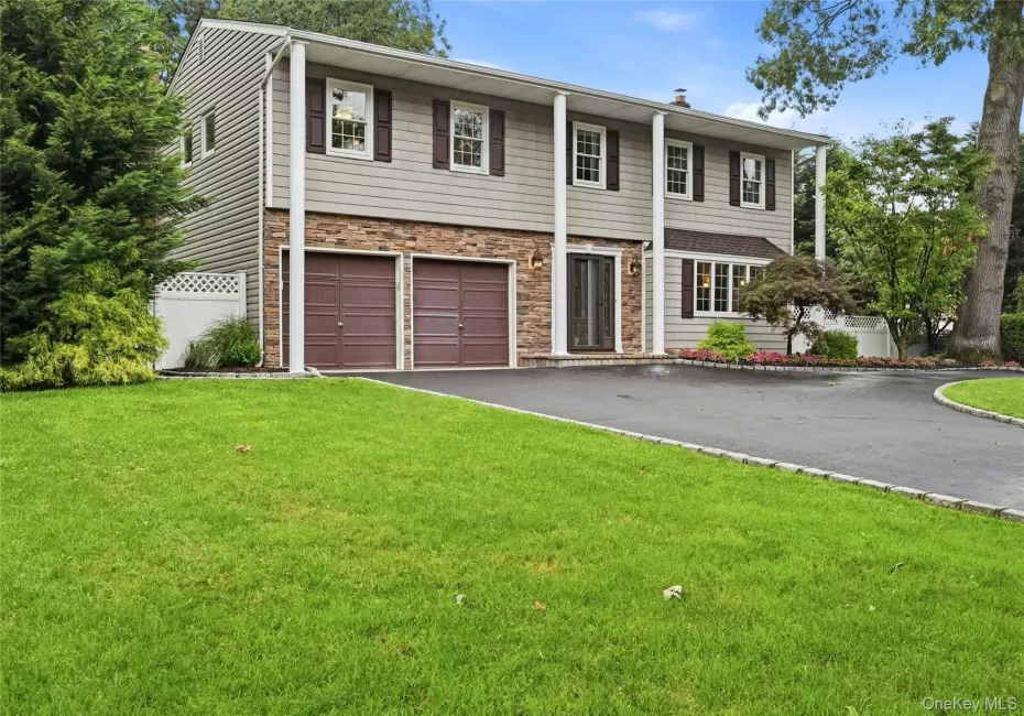 54 Twin Oaks Drive, Smithtown, NY, 4 Bedrooms Bedrooms, 9 Rooms Rooms,2 BathroomsBathrooms,Residential,For Rent,Twin Oaks,0,1035429 54 Twin Oaks Drive, Smithtown, NY, 4 Bedrooms Bedrooms, 9 Rooms Rooms,2 BathroomsBathrooms,Residential,For Rent,Twin Oaks,0,1035429