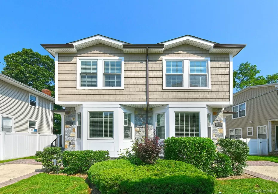 39 Nesaquake Avenue, North Hempstead, NY, 3 Bedrooms Bedrooms, 7 Rooms Rooms,2 BathroomsBathrooms,Residential Lease,For Rent,Nesaquake,0,1038210 39 Nesaquake Avenue, North Hempstead, NY, 3 Bedrooms Bedrooms, 7 Rooms Rooms,2 BathroomsBathrooms,Residential Lease,For Rent,Nesaquake,0,1038210