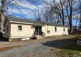 7 High Street, Crawford, NY, 2 Bedrooms Bedrooms, 5 Rooms Rooms,1 BathroomBathrooms,Residential Lease,For Rent,High,0,1038143 7 High Street, Crawford, NY, 2 Bedrooms Bedrooms, 5 Rooms Rooms,1 BathroomBathrooms,Residential Lease,For Rent,High,0,1038143