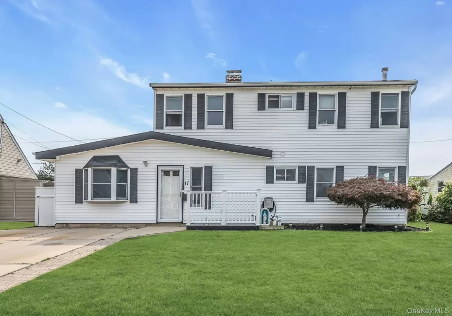17 Chickadee Lane, Hempstead, NY, 4 Bedrooms Bedrooms, 9 Rooms Rooms,2 BathroomsBathrooms,Residential,For Rent,Chickadee,0,1038115 17 Chickadee Lane, Hempstead, NY, 4 Bedrooms Bedrooms, 9 Rooms Rooms,2 BathroomsBathrooms,Residential,For Rent,Chickadee,0,1038115