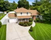 25 Dudley Lane, Smithtown, NY, 3 Bedrooms Bedrooms, 7 Rooms Rooms,1 BathroomBathrooms,Residential,For Rent,Dudley,0,1037257 25 Dudley Lane, Smithtown, NY, 3 Bedrooms Bedrooms, 7 Rooms Rooms,1 BathroomBathrooms,Residential,For Rent,Dudley,0,1037257