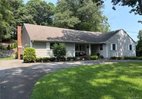 457 Wolf Hill, Huntington, NY, 3 Bedrooms Bedrooms, 10 Rooms Rooms,3 BathroomsBathrooms,Residential,For Rent,Wolf Hill,0,1038070 457 Wolf Hill, Huntington, NY, 3 Bedrooms Bedrooms, 10 Rooms Rooms,3 BathroomsBathrooms,Residential,For Rent,Wolf Hill,0,1038070