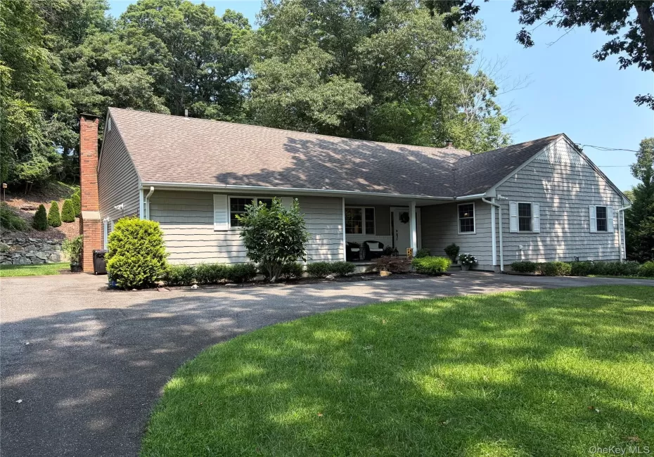 457 Wolf Hill, Huntington, NY, 3 Bedrooms Bedrooms, 10 Rooms Rooms,3 BathroomsBathrooms,Residential,For Rent,Wolf Hill,0,1038070 457 Wolf Hill, Huntington, NY, 3 Bedrooms Bedrooms, 10 Rooms Rooms,3 BathroomsBathrooms,Residential,For Rent,Wolf Hill,0,1038070