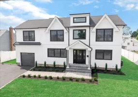 60 Westwood Road, Oyster Bay, NY, 6 Bedrooms Bedrooms, 10 Rooms Rooms,3 BathroomsBathrooms,Residential,For Rent,Westwood,0,1021568 60 Westwood Road, Oyster Bay, NY, 6 Bedrooms Bedrooms, 10 Rooms Rooms,3 BathroomsBathrooms,Residential,For Rent,Westwood,0,1021568