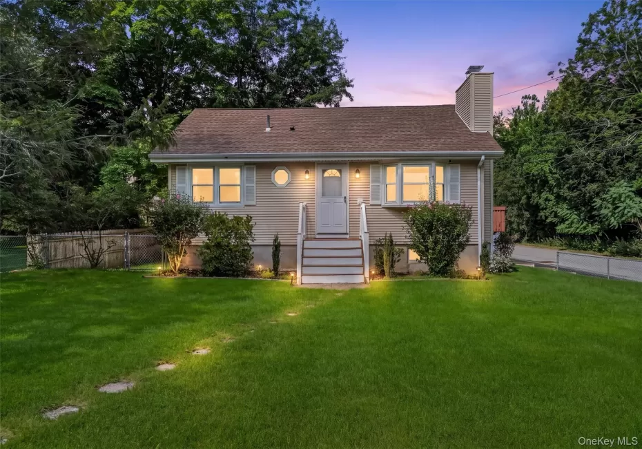76 Meadow Sweet Road, Cortlandt, NY, 3 Bedrooms Bedrooms, 7 Rooms Rooms,2 BathroomsBathrooms,Residential,For Rent,Meadow Sweet,0,1036158 76 Meadow Sweet Road, Cortlandt, NY, 3 Bedrooms Bedrooms, 7 Rooms Rooms,2 BathroomsBathrooms,Residential,For Rent,Meadow Sweet,0,1036158