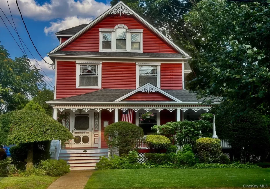35 Lee Avenue, Hempstead, NY, 3 Bedrooms Bedrooms, 8 Rooms Rooms,2 BathroomsBathrooms,Residential,For Rent,Lee,0,1037496 35 Lee Avenue, Hempstead, NY, 3 Bedrooms Bedrooms, 8 Rooms Rooms,2 BathroomsBathrooms,Residential,For Rent,Lee,0,1037496