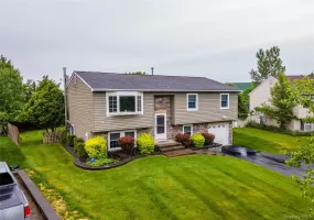5 Columbia Circle, Woodbury, NY, 4 Bedrooms Bedrooms, 11 Rooms Rooms,2 BathroomsBathrooms,Residential,For Rent,Columbia,0,1037720 5 Columbia Circle, Woodbury, NY, 4 Bedrooms Bedrooms, 11 Rooms Rooms,2 BathroomsBathrooms,Residential,For Rent,Columbia,0,1037720