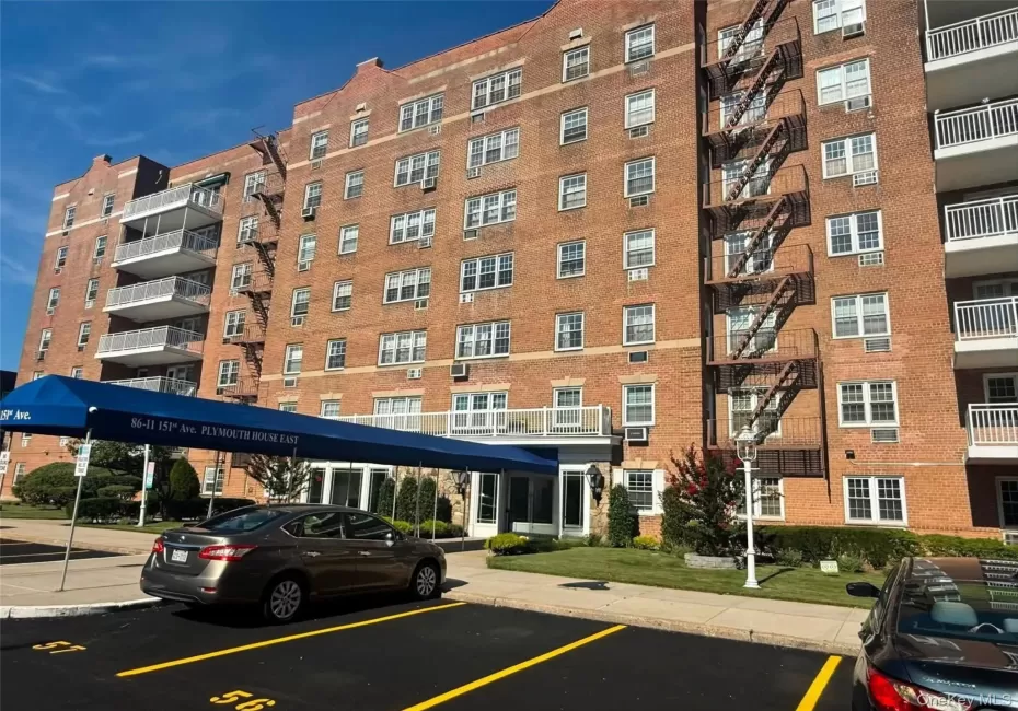 86-11 151st Avenue, New York, NY, 3 Bedrooms Bedrooms, 6 Rooms Rooms,2 BathroomsBathrooms,Residential Lease,For Rent,151st,0,1038037 86-11 151st Avenue, New York, NY, 3 Bedrooms Bedrooms, 6 Rooms Rooms,2 BathroomsBathrooms,Residential Lease,For Rent,151st,0,1038037
