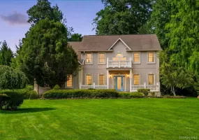 58 Greenwich Avenue, Woodbury, NY, 4 Bedrooms Bedrooms, 12 Rooms Rooms,3 BathroomsBathrooms,Residential,For Rent,Greenwich,0,1033613 58 Greenwich Avenue, Woodbury, NY, 4 Bedrooms Bedrooms, 12 Rooms Rooms,3 BathroomsBathrooms,Residential,For Rent,Greenwich,0,1033613