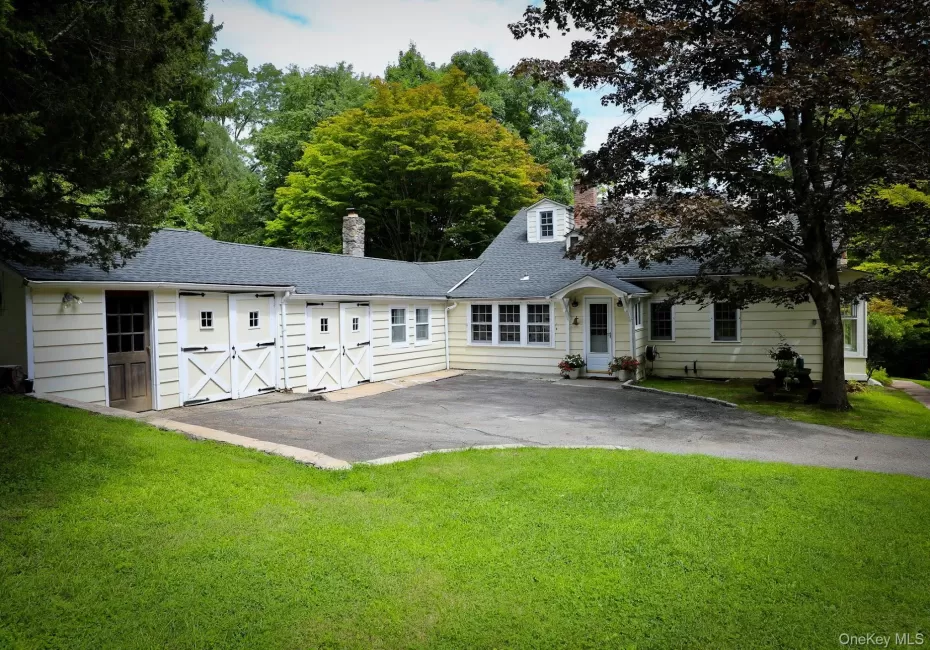 97 Morningside Drive, Ossining, NY, 4 Bedrooms Bedrooms, 8 Rooms Rooms,1 BathroomBathrooms,Residential,For Rent,Morningside,0,1033351 97 Morningside Drive, Ossining, NY, 4 Bedrooms Bedrooms, 8 Rooms Rooms,1 BathroomBathrooms,Residential,For Rent,Morningside,0,1033351
