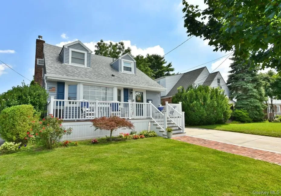 374 Andrews Road, North Hempstead, NY, 3 Bedrooms Bedrooms, 7 Rooms Rooms,1 BathroomBathrooms,Residential,For Rent,Andrews,0,1036400 374 Andrews Road, North Hempstead, NY, 3 Bedrooms Bedrooms, 7 Rooms Rooms,1 BathroomBathrooms,Residential,For Rent,Andrews,0,1036400