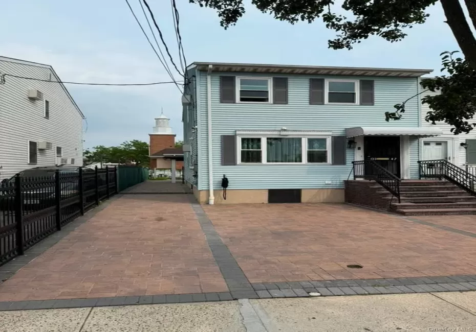 13347 127th Street, New York, NY, 3 Bedrooms Bedrooms, 8 Rooms Rooms,2 BathroomsBathrooms,Residential,For Rent,127th,0,1037604 13347 127th Street, New York, NY, 3 Bedrooms Bedrooms, 8 Rooms Rooms,2 BathroomsBathrooms,Residential,For Rent,127th,0,1037604