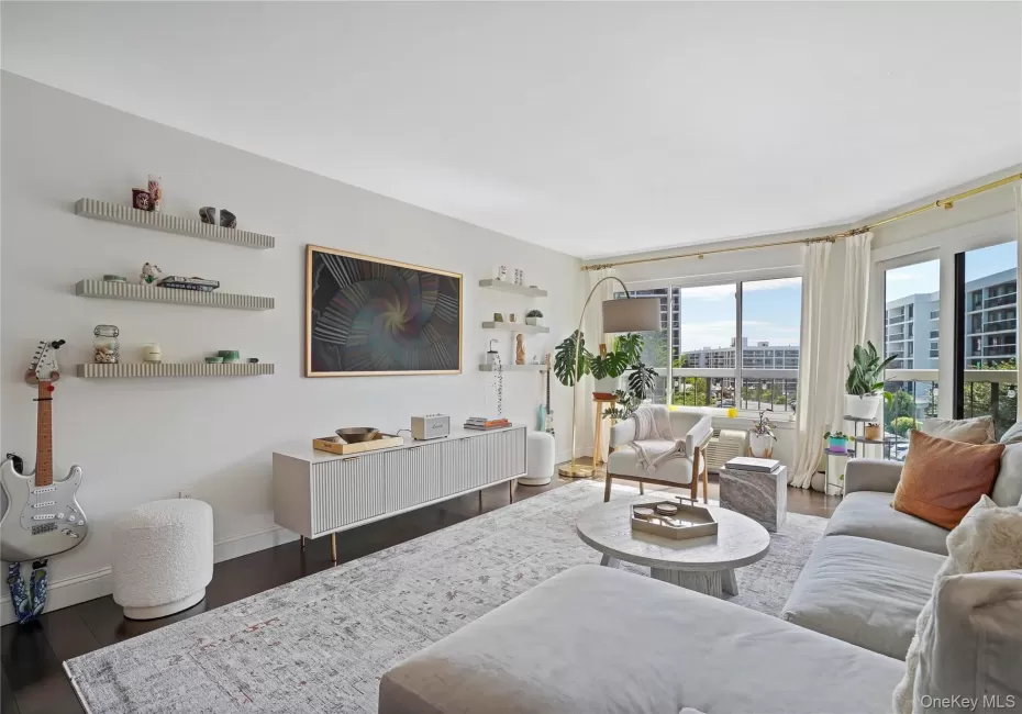 100 High Point, Greenburgh, NY, 1 Bedroom Bedrooms, 4 Rooms Rooms,1 BathroomBathrooms,Residential,For Rent,High Point,0,1036643 100 High Point, Greenburgh, NY, 1 Bedroom Bedrooms, 4 Rooms Rooms,1 BathroomBathrooms,Residential,For Rent,High Point,0,1036643