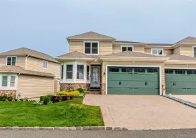 35 Theresa Lane, Brookhaven, NY, 3 Bedrooms Bedrooms, 7 Rooms Rooms,3 BathroomsBathrooms,Residential,For Rent,Theresa,0,1037285 35 Theresa Lane, Brookhaven, NY, 3 Bedrooms Bedrooms, 7 Rooms Rooms,3 BathroomsBathrooms,Residential,For Rent,Theresa,0,1037285
