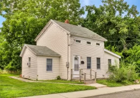 429 Kaplan Avenue, Southold, NY, 3 Bedrooms Bedrooms, 5 Rooms Rooms,2 BathroomsBathrooms,Residential,For Rent,Kaplan,0,1037952 429 Kaplan Avenue, Southold, NY, 3 Bedrooms Bedrooms, 5 Rooms Rooms,2 BathroomsBathrooms,Residential,For Rent,Kaplan,0,1037952