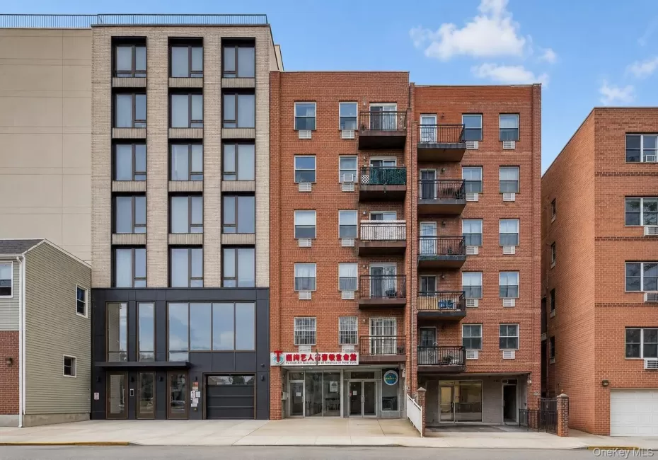 138-10 35th Avenue, New York, NY, 3 Bedrooms Bedrooms, 6 Rooms Rooms,3 BathroomsBathrooms,Residential,For Rent,35th,0,1038301 138-10 35th Avenue, New York, NY, 3 Bedrooms Bedrooms, 6 Rooms Rooms,3 BathroomsBathrooms,Residential,For Rent,35th,0,1038301
