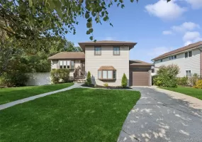 52 Narcissus Avenue, Oyster Bay, NY, 3 Bedrooms Bedrooms, 6 Rooms Rooms,2 BathroomsBathrooms,Residential,For Rent,Narcissus,0,1036871 52 Narcissus Avenue, Oyster Bay, NY, 3 Bedrooms Bedrooms, 6 Rooms Rooms,2 BathroomsBathrooms,Residential,For Rent,Narcissus,0,1036871