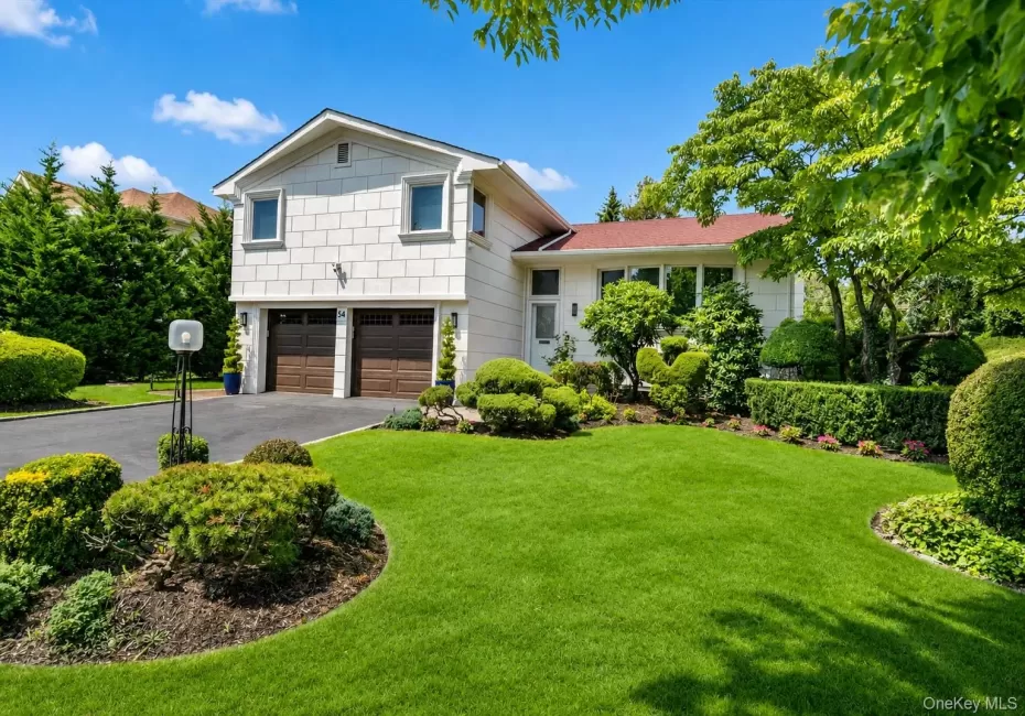 54 Sullivan Drive, Oyster Bay, NY, 4 Bedrooms Bedrooms, 8 Rooms Rooms,2 BathroomsBathrooms,Residential,For Rent,Sullivan,0,1036270 54 Sullivan Drive, Oyster Bay, NY, 4 Bedrooms Bedrooms, 8 Rooms Rooms,2 BathroomsBathrooms,Residential,For Rent,Sullivan,0,1036270