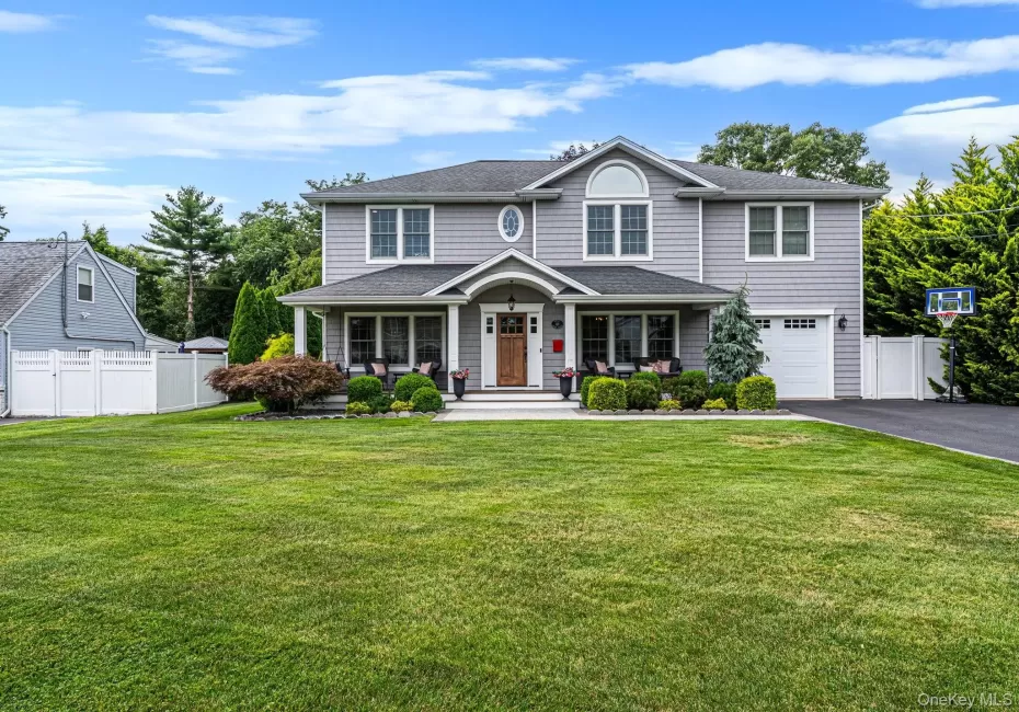 121 Bayway Avenue, Islip, NY, 4 Bedrooms Bedrooms, 9 Rooms Rooms,2 BathroomsBathrooms,Residential,For Rent,Bayway,0,1032680 121 Bayway Avenue, Islip, NY, 4 Bedrooms Bedrooms, 9 Rooms Rooms,2 BathroomsBathrooms,Residential,For Rent,Bayway,0,1032680