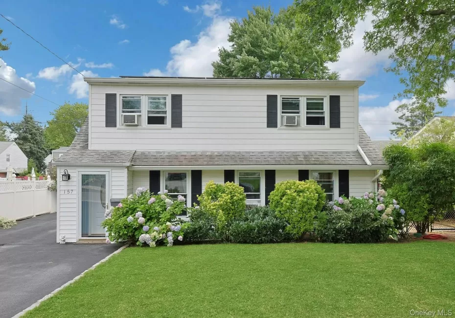 157 Whitman Road, Yonkers, NY, 4 Bedrooms Bedrooms, 7 Rooms Rooms,2 BathroomsBathrooms,Residential,For Rent,Whitman,0,1036989 157 Whitman Road, Yonkers, NY, 4 Bedrooms Bedrooms, 7 Rooms Rooms,2 BathroomsBathrooms,Residential,For Rent,Whitman,0,1036989