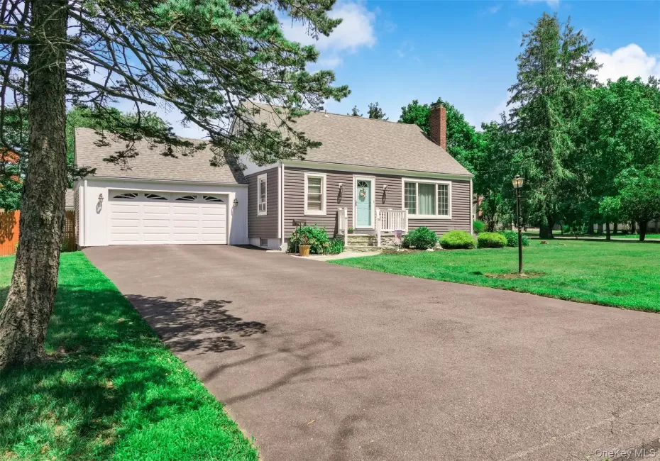 49 Regent Street, Brookhaven, NY, 3 Bedrooms Bedrooms, 8 Rooms Rooms,1 BathroomBathrooms,Residential,For Rent,Regent,0,1038098 49 Regent Street, Brookhaven, NY, 3 Bedrooms Bedrooms, 8 Rooms Rooms,1 BathroomBathrooms,Residential,For Rent,Regent,0,1038098
