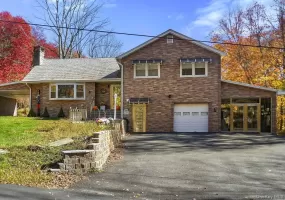 241 Royce Road, Bethel, NY, 3 Bedrooms Bedrooms, 6 Rooms Rooms,2 BathroomsBathrooms,Residential,For Rent,Royce,0,926373 241 Royce Road, Bethel, NY, 3 Bedrooms Bedrooms, 6 Rooms Rooms,2 BathroomsBathrooms,Residential,For Rent,Royce,0,926373