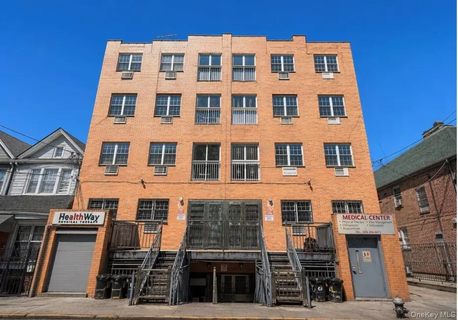 104-33 39th Avenue, New York, NY, 2 Bedrooms Bedrooms, 5 Rooms Rooms,1 BathroomBathrooms,Residential,For Rent,39th,0,989308 104-33 39th Avenue, New York, NY, 2 Bedrooms Bedrooms, 5 Rooms Rooms,1 BathroomBathrooms,Residential,For Rent,39th,0,989308